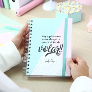 Alternative view of CUADERNO TAMAÑO A5 – VOY A PINTARME UNAS ALAS PARA NUNCA DEJAR DE VOLAR –
